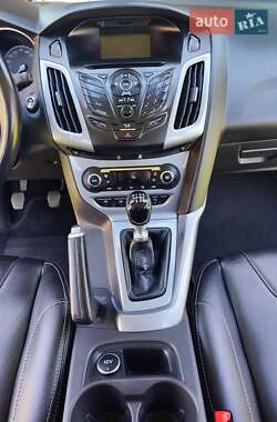 Универсал Ford Focus 2013 в 