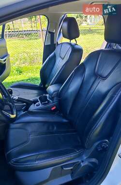 Универсал Ford Focus 2013 в 