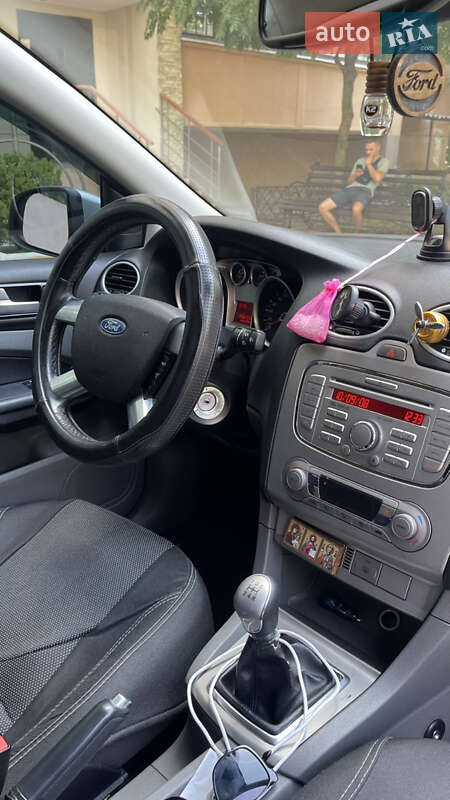 Хетчбек Ford Focus 2008 в Одесі