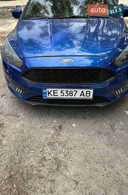 Седан Ford Focus 2017 в 
