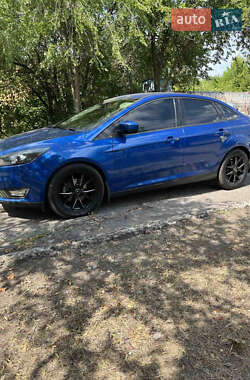Седан Ford Focus 2017 в 