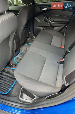 Седан Ford Focus 2017 в 