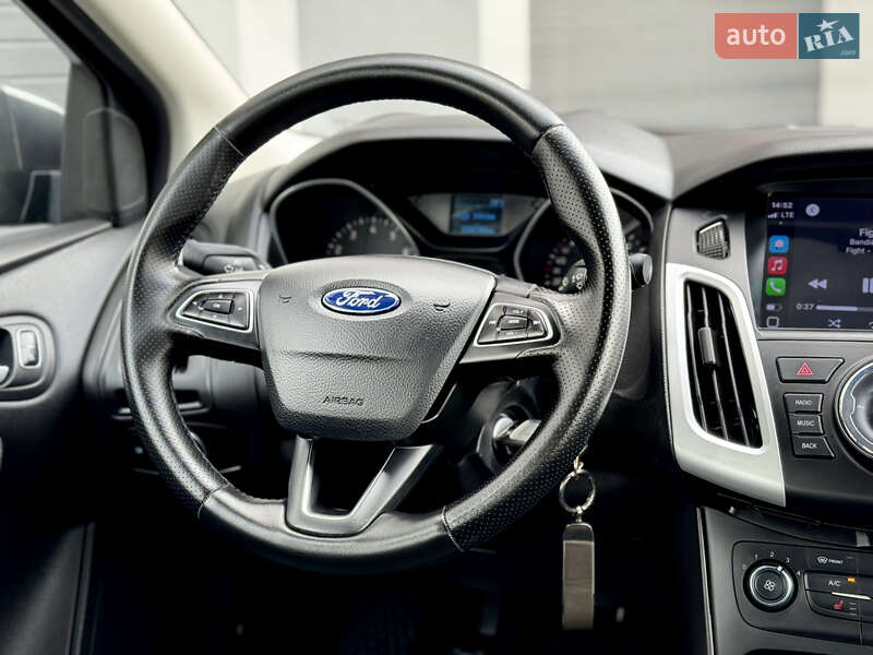 Седан Ford Focus 2015 в Виннице