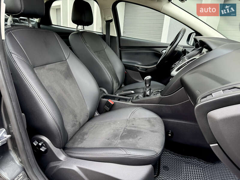Седан Ford Focus 2015 в Виннице
