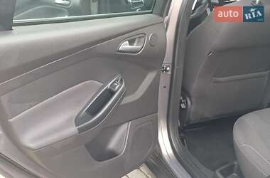 Универсал Ford Focus 2014 в 
