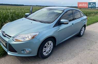 Седан Ford Focus 2011 в 