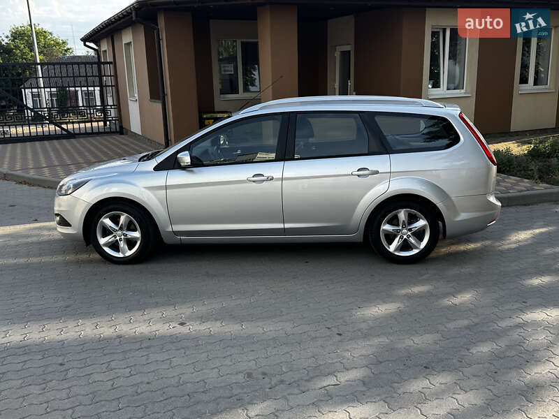 Универсал Ford Focus 2010 в Великой Багачке
