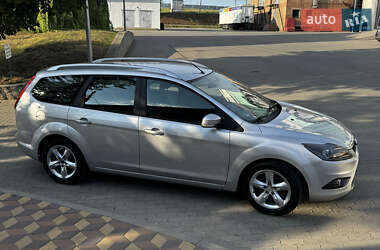 Универсал Ford Focus 2010 в 