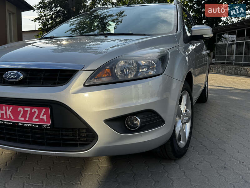 Универсал Ford Focus 2010 в Великой Багачке