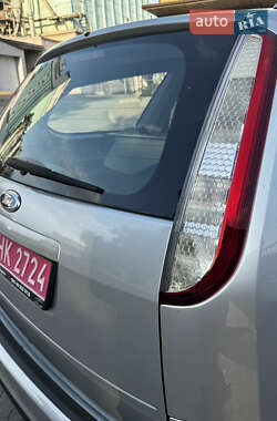 Универсал Ford Focus 2010 в 