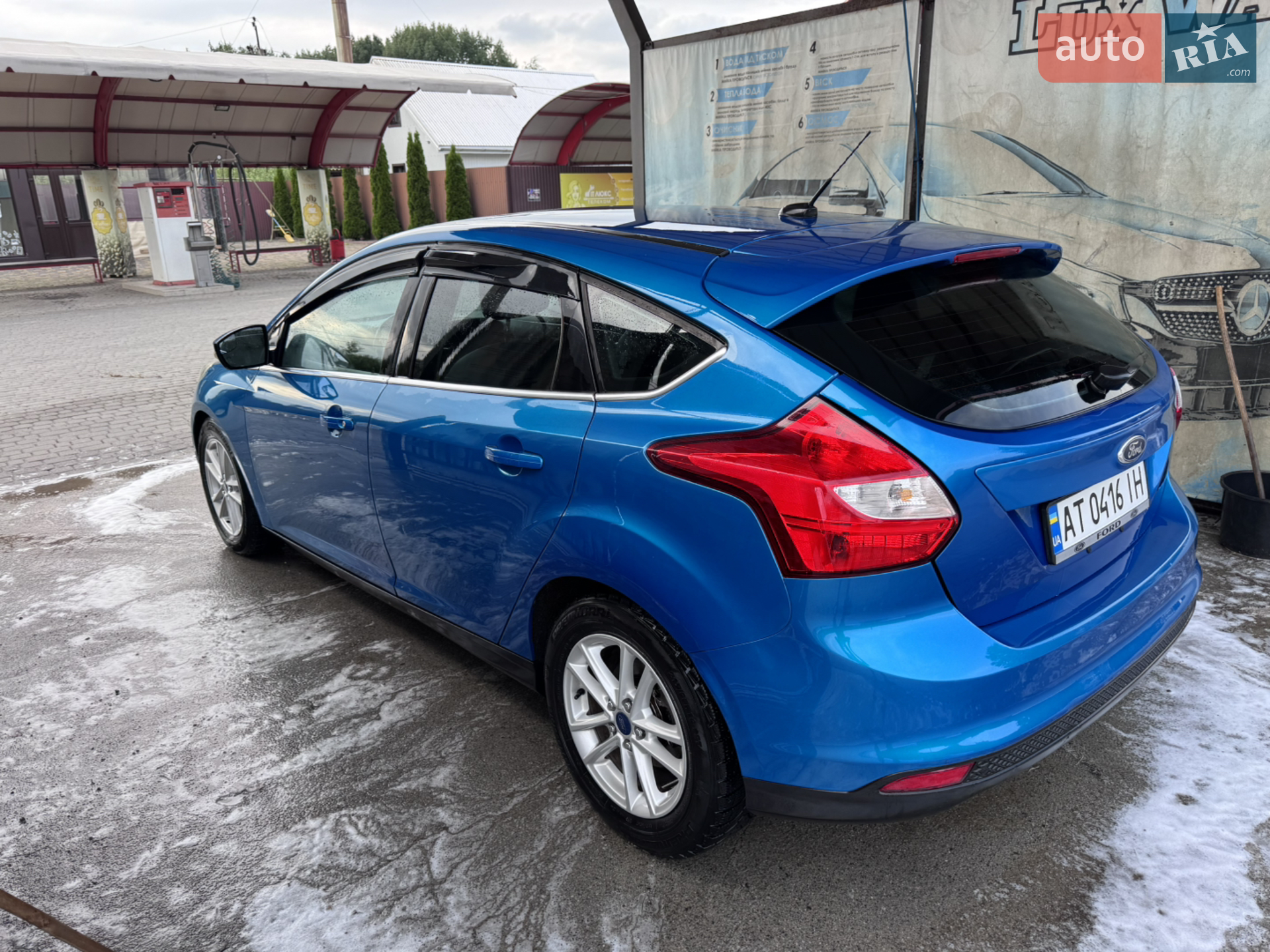 2011 Ford Focus - мініатюра 11