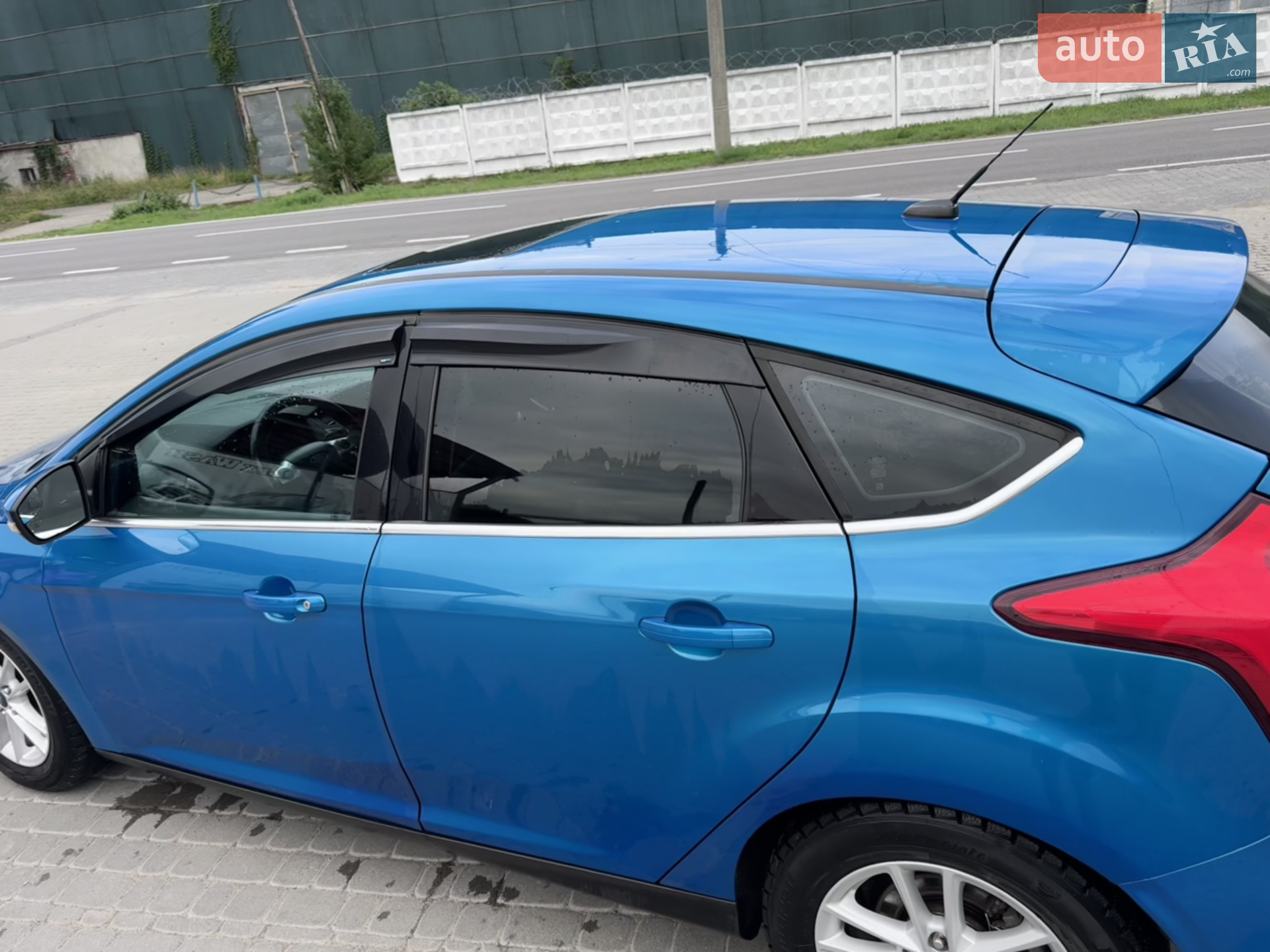 2011 Ford Focus - мініатюра 18