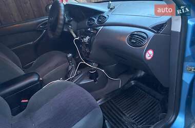 Хетчбек Ford Focus 2000 в Бориславі