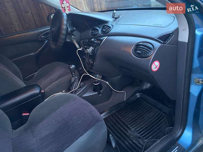 Хетчбек Ford Focus 2000 в Бориславі фото 12 Хетчбек Ford Focus 2000 в Бориславі