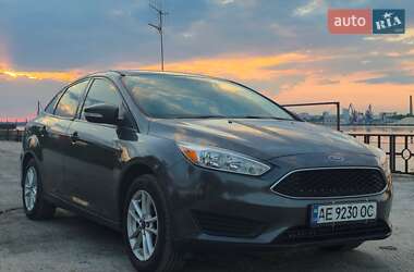 Седан Ford Focus 2015 в Днепре