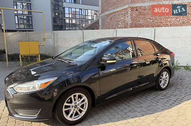 Седан Ford Focus 2015 в 