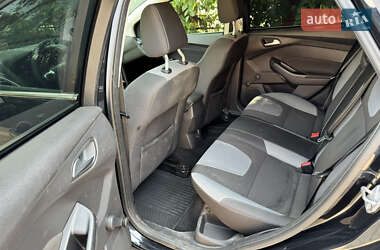 Универсал Ford Focus 2012 в 