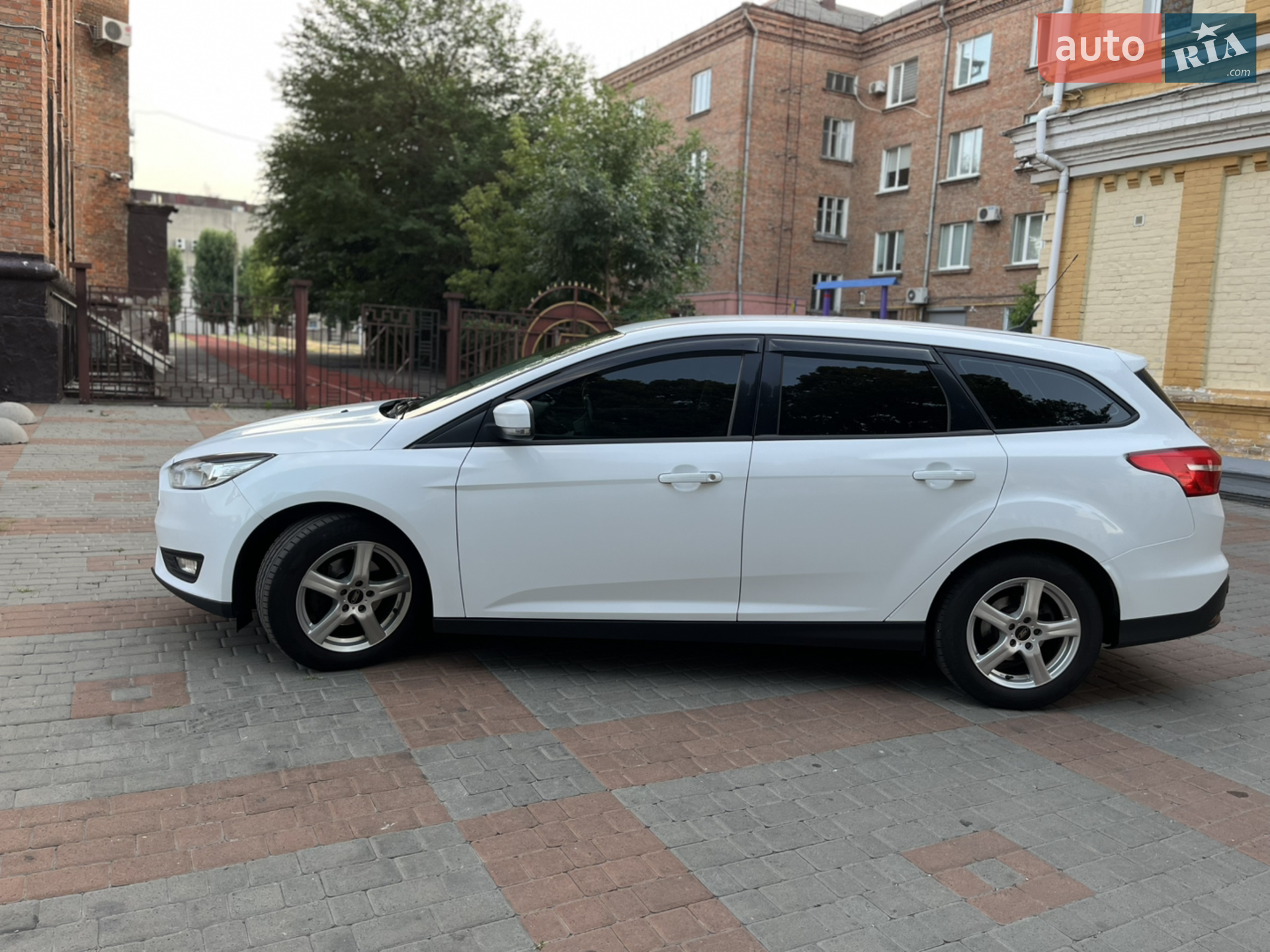 2015 Ford Focus - мініатюра 3