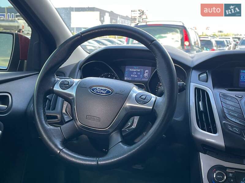 Хэтчбек Ford Focus 2012 в Львове