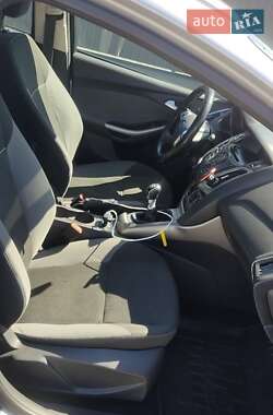 Универсал Ford Focus 2012 в 