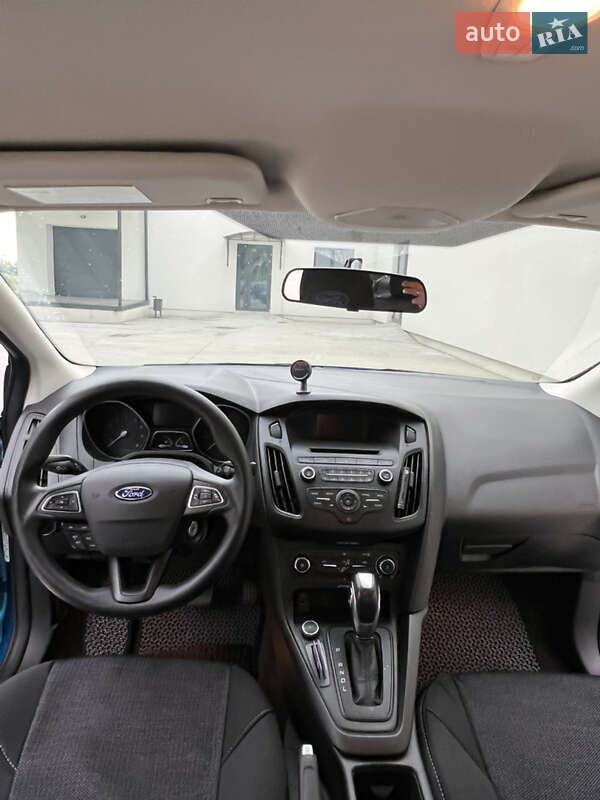 Седан Ford Focus 2015 в Луцке фото 13 Седан Ford Focus 2015 в Луцке