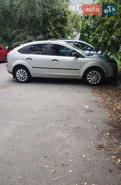 Хэтчбек Ford Focus 2007 в 