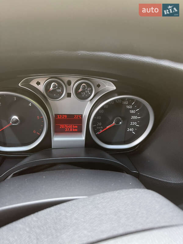Универсал Ford Focus 2010 в Львове