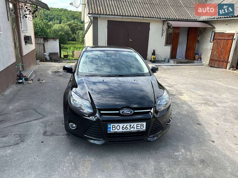 Хэтчбек Ford Focus 2011 в Тернополе