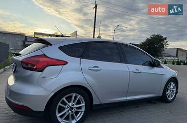 Хэтчбек Ford Focus 2016 в 