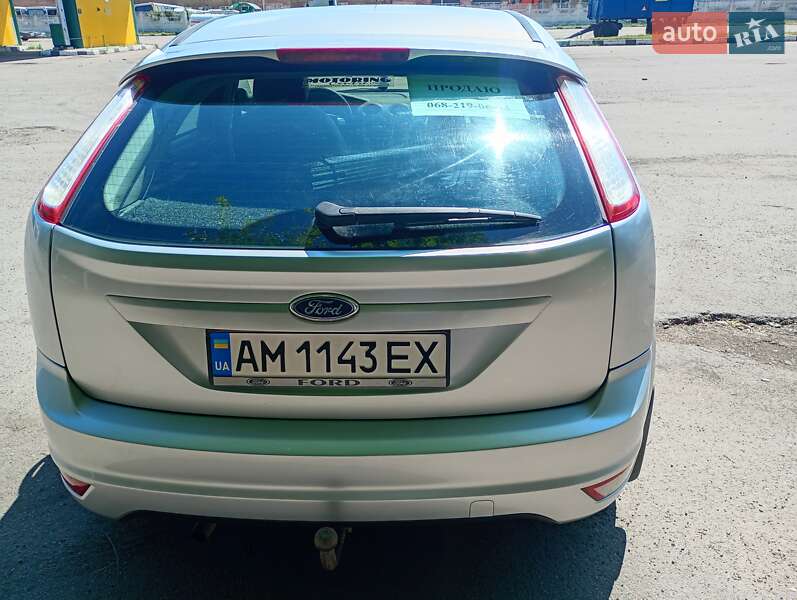 Хэтчбек Ford Focus 2008 в Коростене