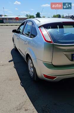 Хэтчбек Ford Focus 2008 в 