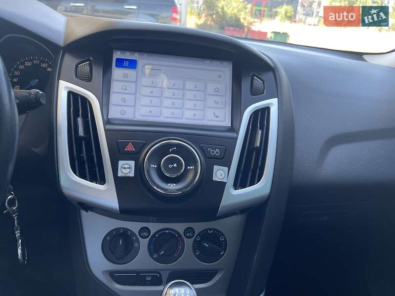 Хэтчбек Ford Focus 2014 в Николаеве