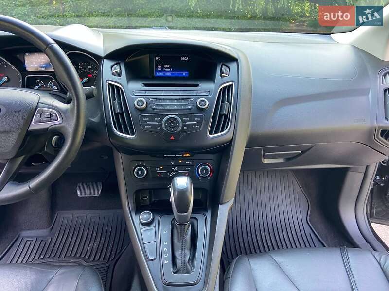 Седан Ford Focus 2015 в Житомире фото 36 Седан Ford Focus 2015 в Житомире