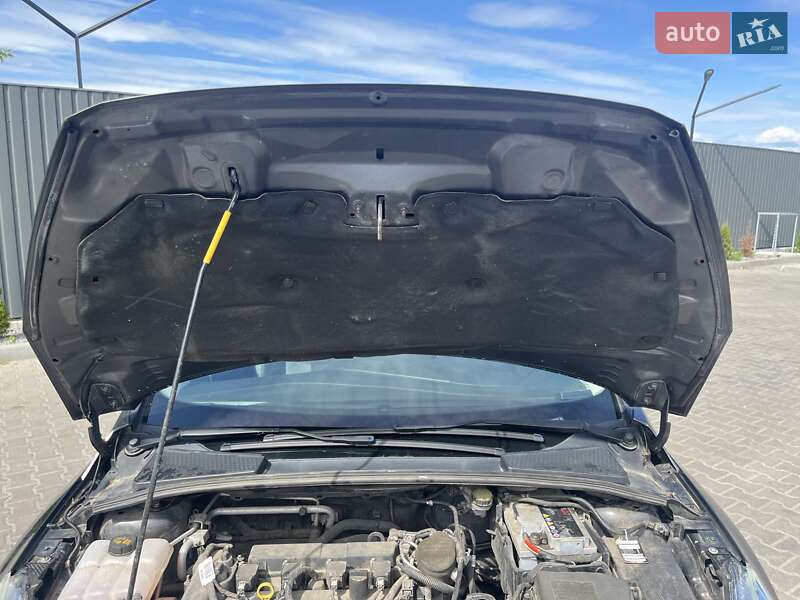 Хэтчбек Ford Focus 2016 в Фастове фото 25 Хэтчбек Ford Focus 2016 в Фастове