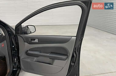 Универсал Ford Focus 2010 в 