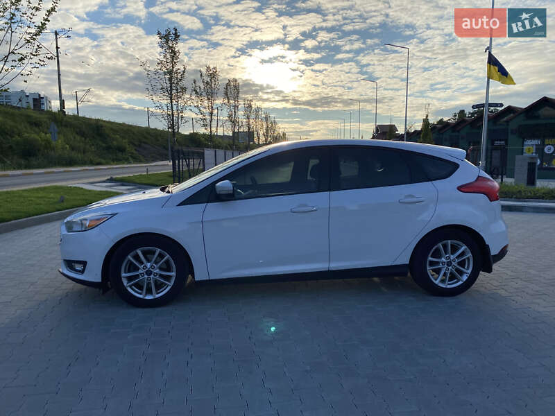Хэтчбек Ford Focus 2015 в Киеве