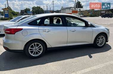 Седан Ford Focus 2016 в Сумах
