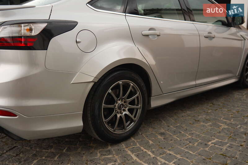 Седан Ford Focus 2013 в Сокирянах