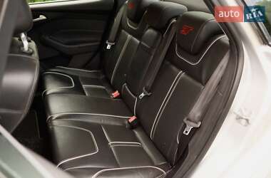 Седан Ford Focus 2013 в 