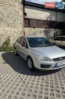 Хэтчбек Ford Focus 2006 в Полтаве