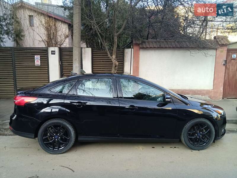 Седан Ford Focus 2016 в Кропивницком