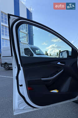 Универсал Ford Focus 2013 в 