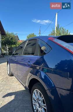 Хэтчбек Ford Focus 2008 в 