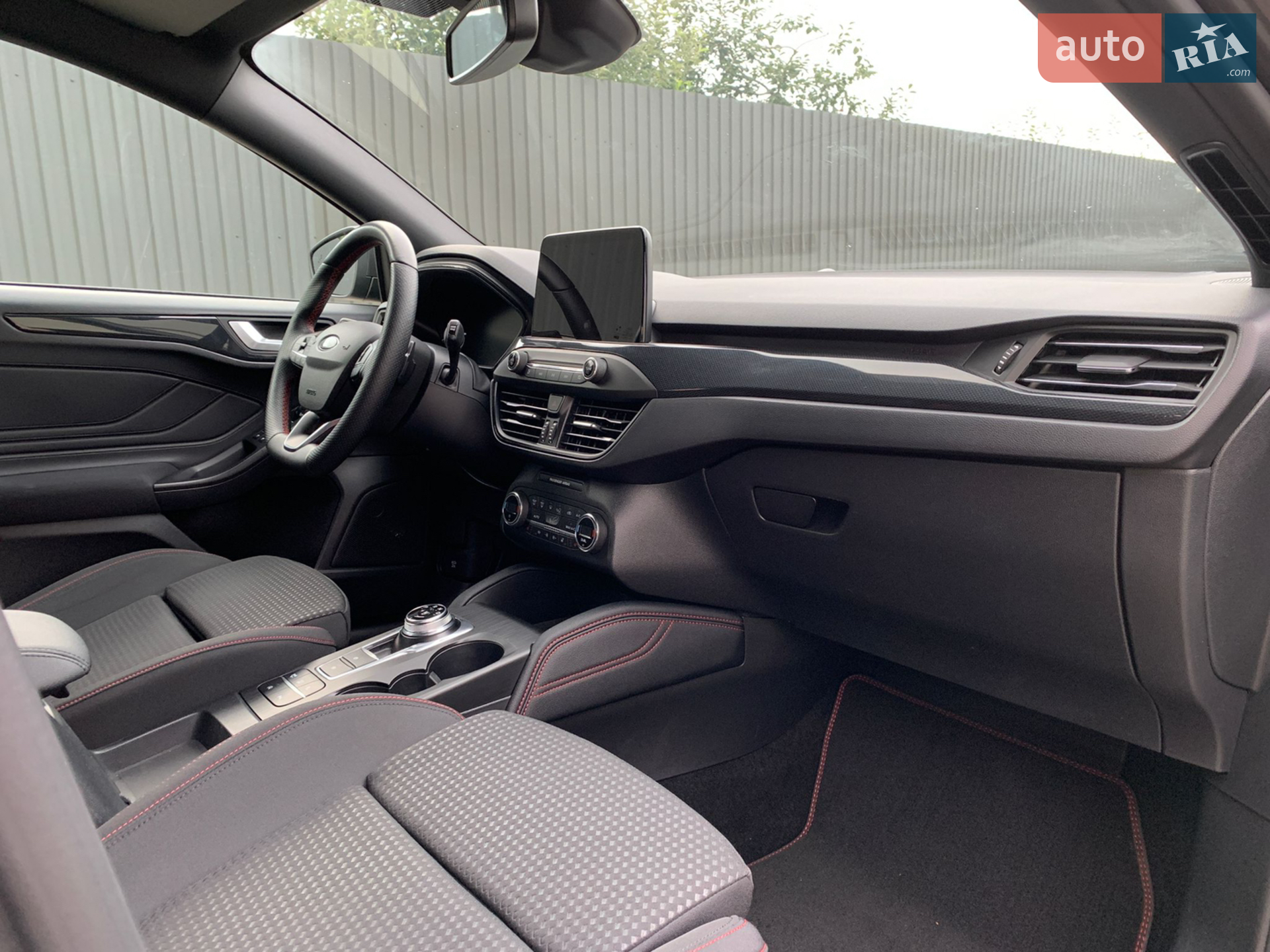 2020 Ford Focus - мініатюра 10