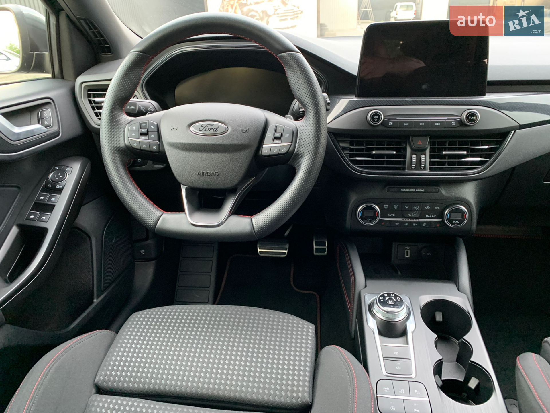 2020 Ford Focus - мініатюра 12