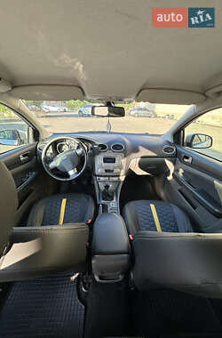 Универсал Ford Focus 2010 в 