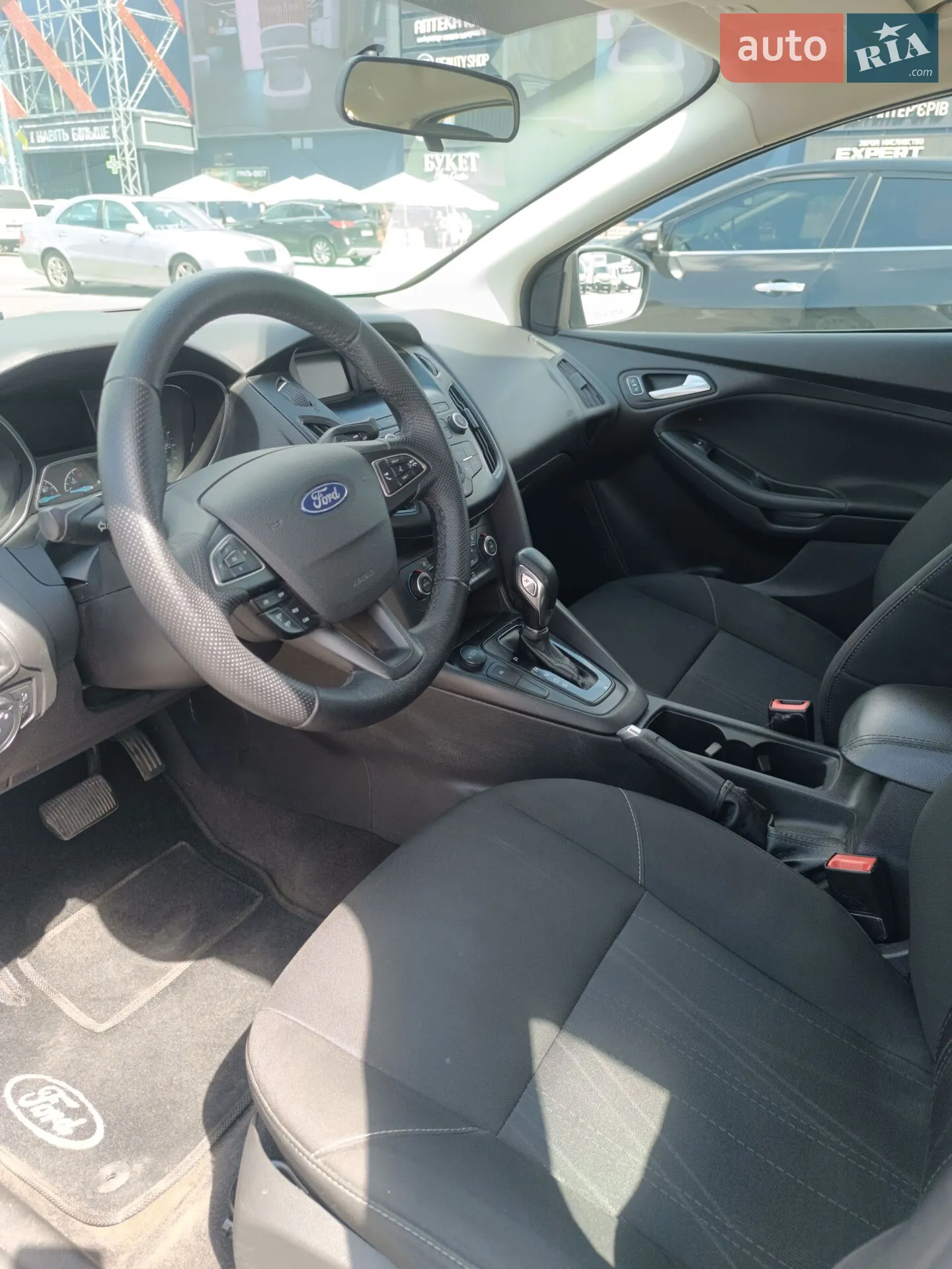 2017 Ford Focus - мініатюра 12