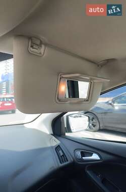 Седан Ford Focus 2017 в 