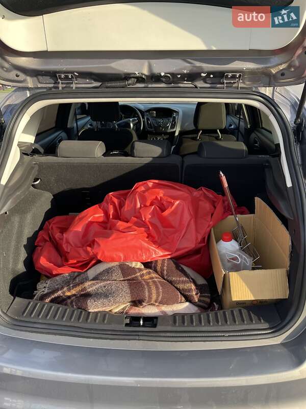 Хэтчбек Ford Focus 2014 в Киеве фото 14 Хэтчбек Ford Focus 2014 в Киеве