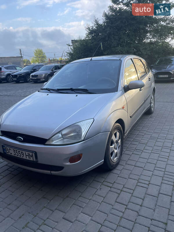 Ford Focus 2001